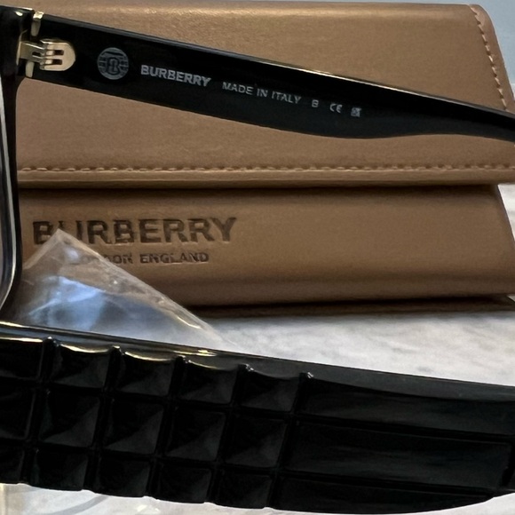 Burberry Sylvie black eyeglass frames non rx lenses, case, wipe included - Picture 5 of 14